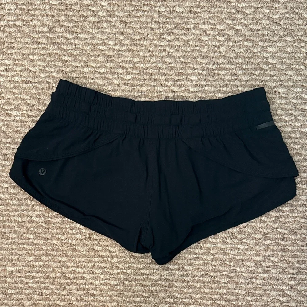 Lululemon Black and White Striped Shorts - Reversible Water Surf - Women's M 6/8 - Picture 8 of 8
